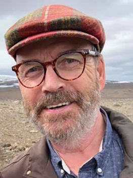 GB og Védís sumar 2020 Þórisjökull-portrett-2